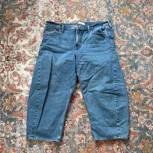 Abercrombie & Fitch Barrel Fit Blue Jeans (Petite)